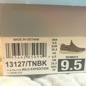 Skechers Wild Expedition